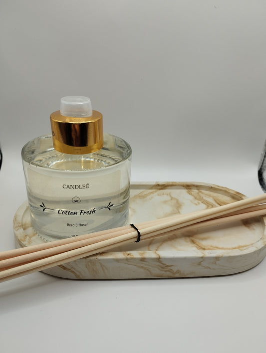 Αρωματικό χώρου με οβάλ δισκάκι πορσελάνης